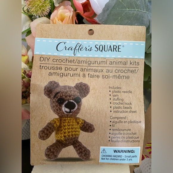 🆕🧶 CRAFTER’S SQUARE ANIMAL CROCHET KIT BUNDLE! NEW FACTORY SEALED. 6 DESIGNS! - Picture 5 of 9
